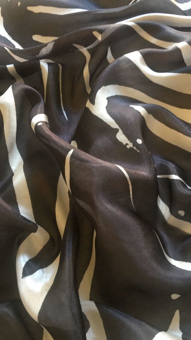 Lenço Zebra PB 70cm - Imagem 3